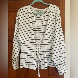 Women’s blouse, size L